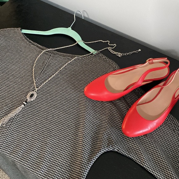 Houndstooth Pattern Dress - Picture 8 of 8